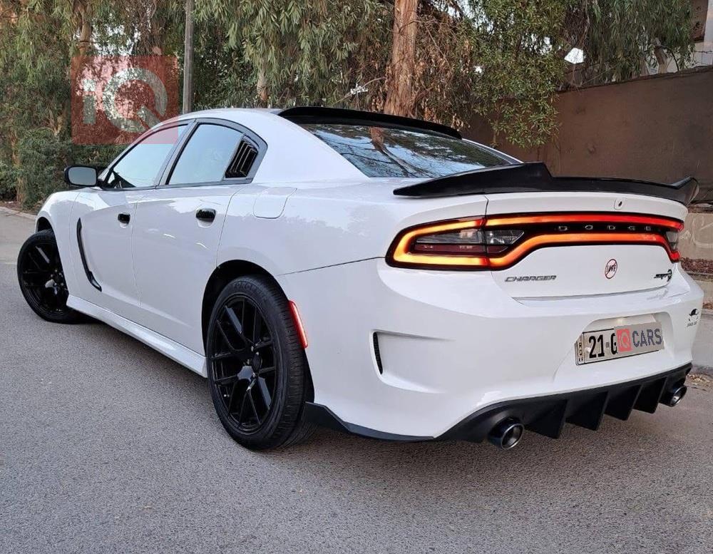 دودج تشارجر